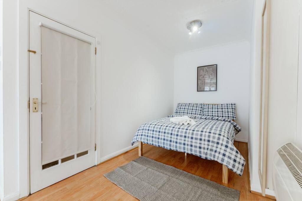 Apartamento Up To 4 People, In A Share House Next To Bridge *